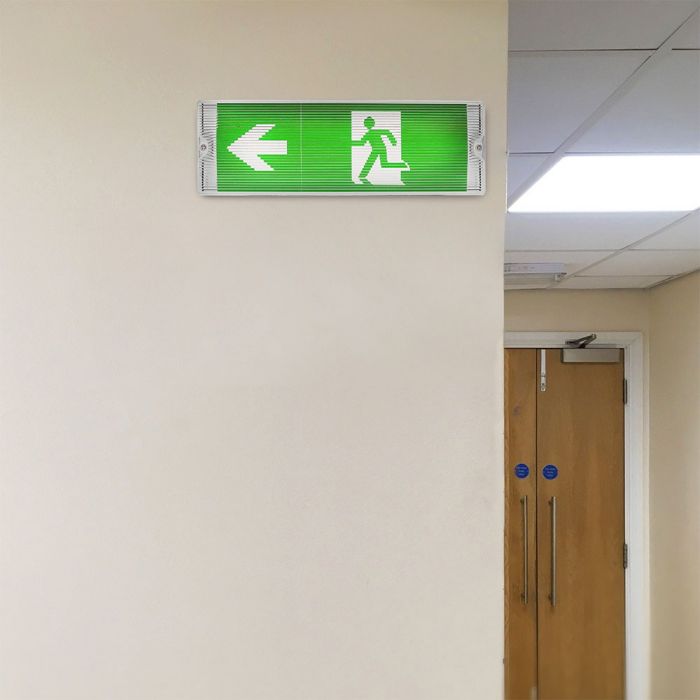 wall mounted emergency bulkhead light