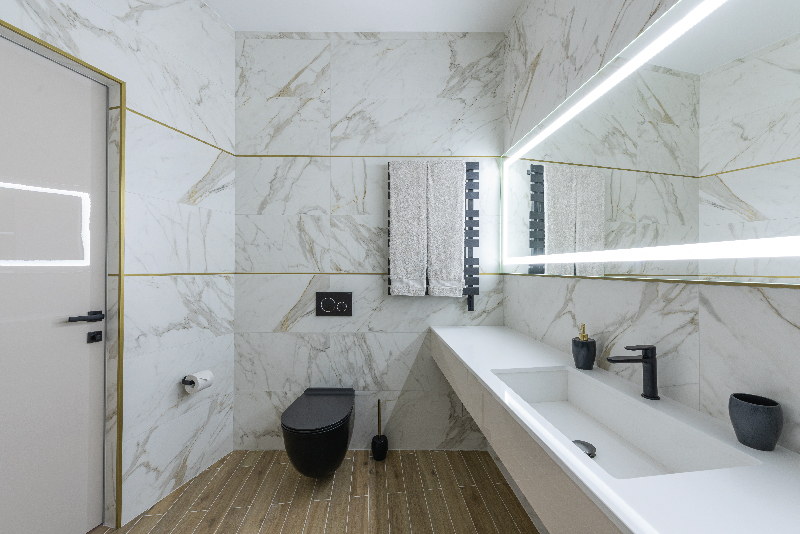 Marbled Bathroom with LED Mirror