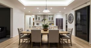 dining room with a pendant lamp