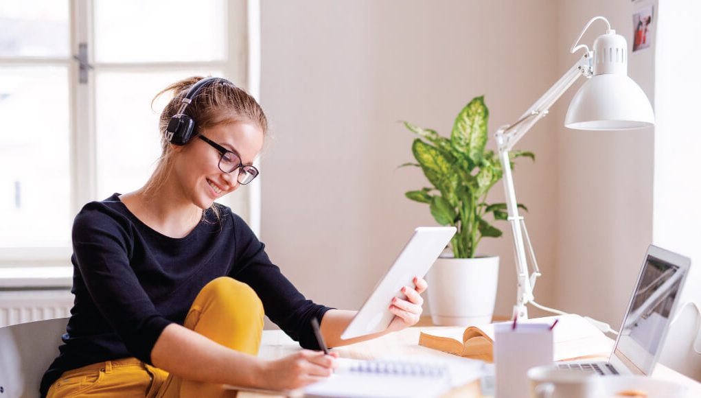 girl studying