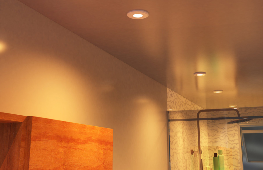 Bathroom illuminated by 300K LED downlight (angle 2)