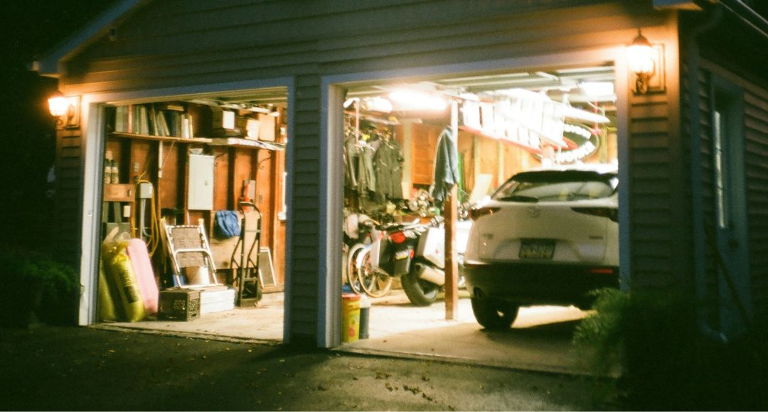 The Best Colour Temperature for Garage Lighting
