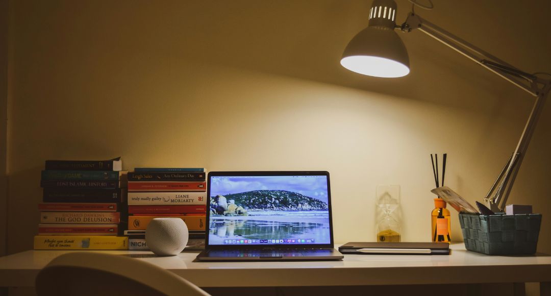 Smart Lighting Ideas for Home Offices to Reduce Eye Strain and Improve Focus