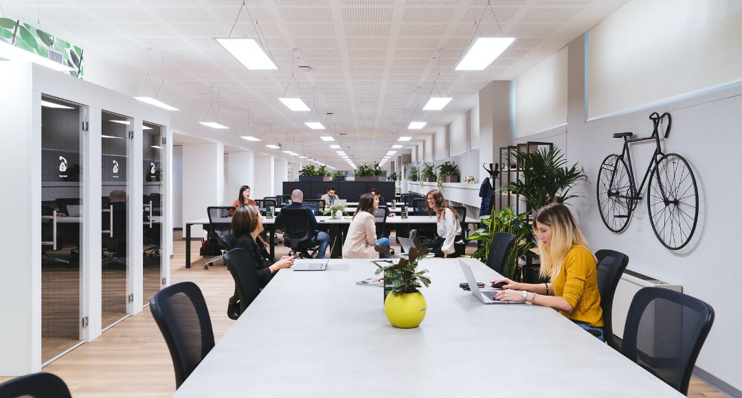 The Advantages of LED Panel Lights over Traditional Lighting Solutions