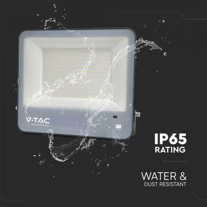 200w LED flood light with IP rating details