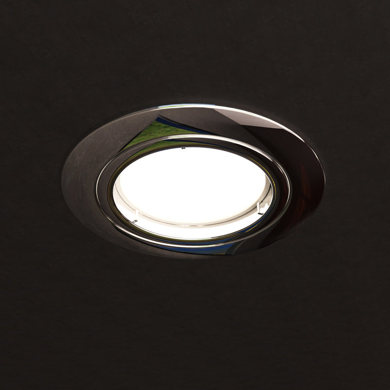 Chrome downlight zoomed in
