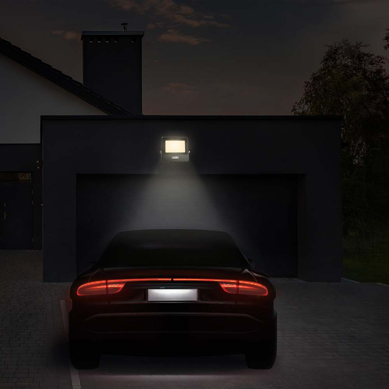 mounted 30w LED flood light with PIR sensor