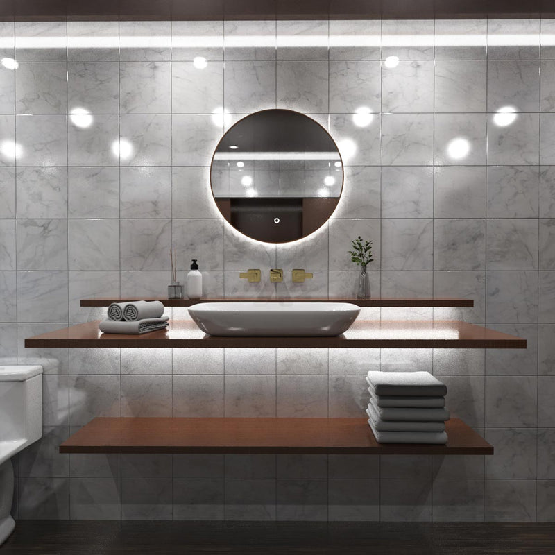 loo setting with LED Bathroom mirror in natural white light