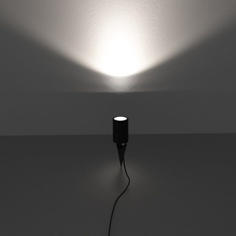 7w, Black LED Spike Light - close up - lighted